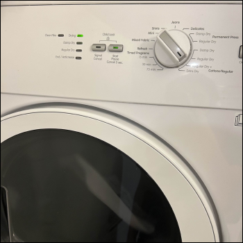 Window-lock that lights up when unlocked OR locked